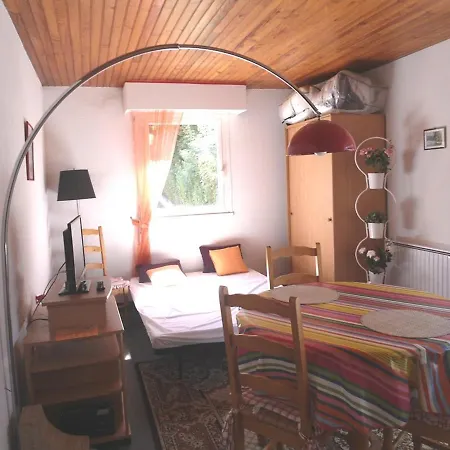 Agreable Avec Balcon Et Parking Proche - Fr-1-712-43 Apartment *