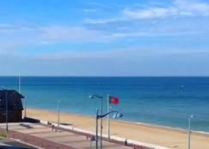 Agreable Avec Balcon Et Parking Proche - Fr-1-712-43 Appartement